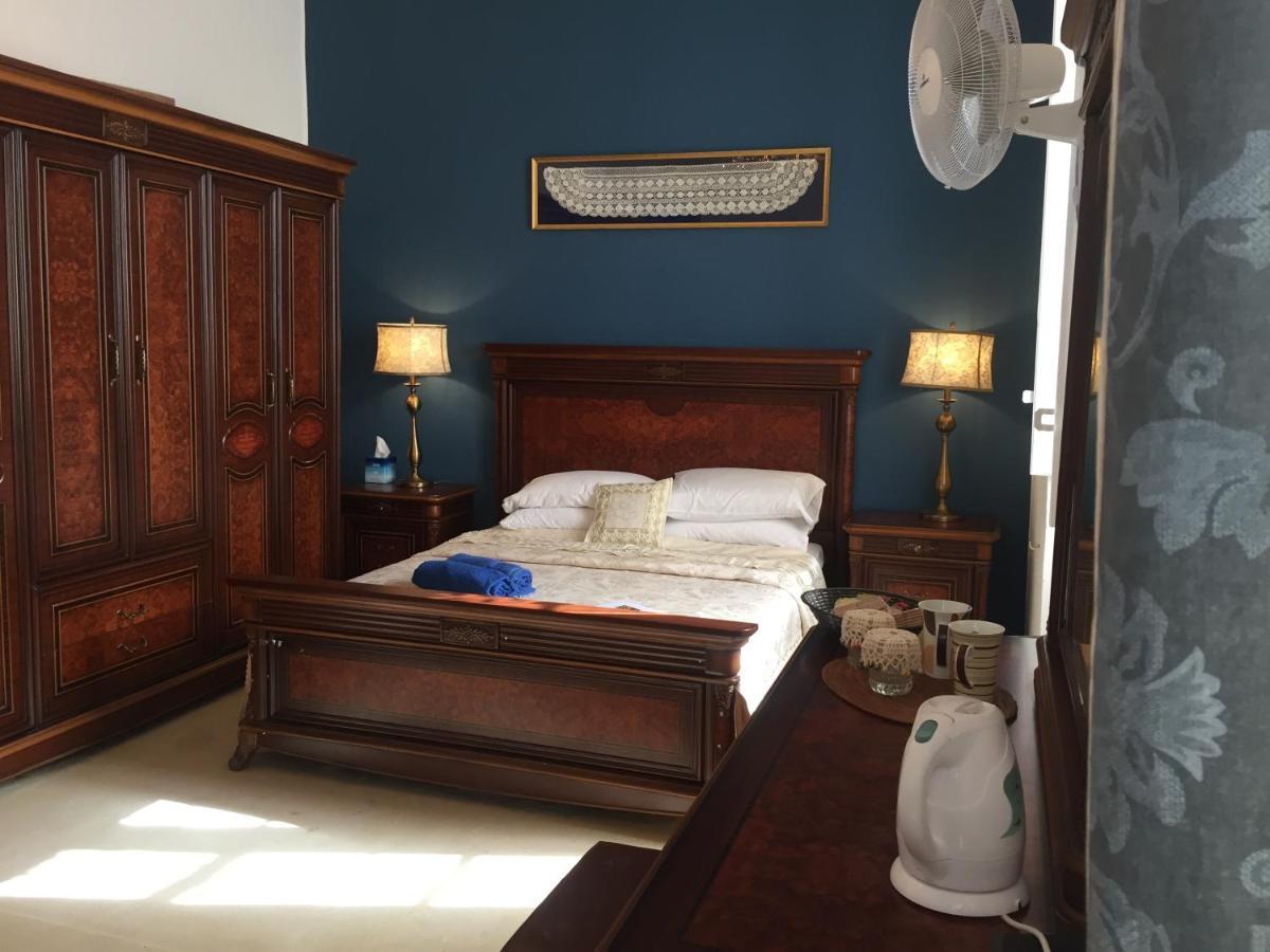 Santa Marija House Hotel Victoria Bagian luar foto
