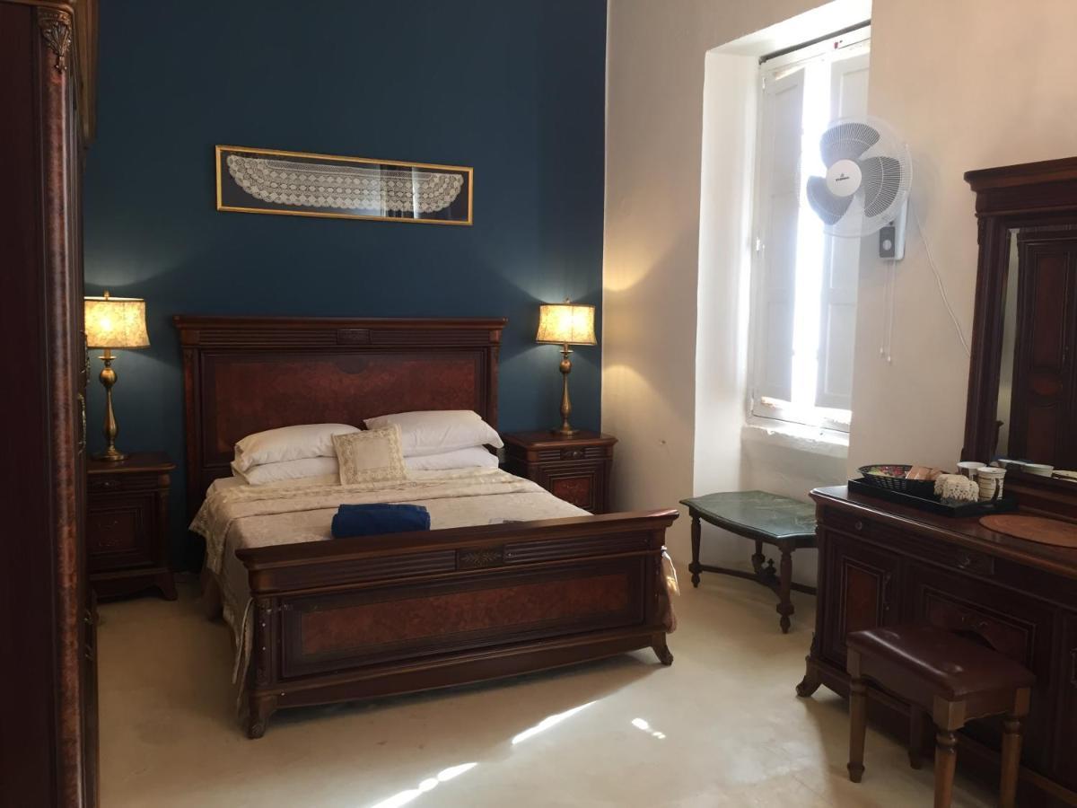 Santa Marija House Hotel Victoria Bagian luar foto