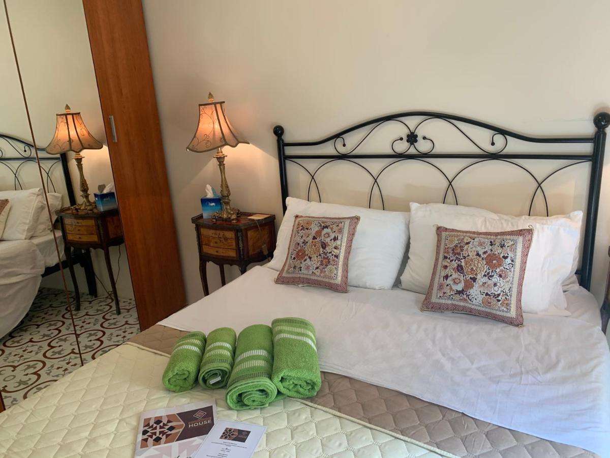 Santa Marija House Hotel Victoria Bagian luar foto
