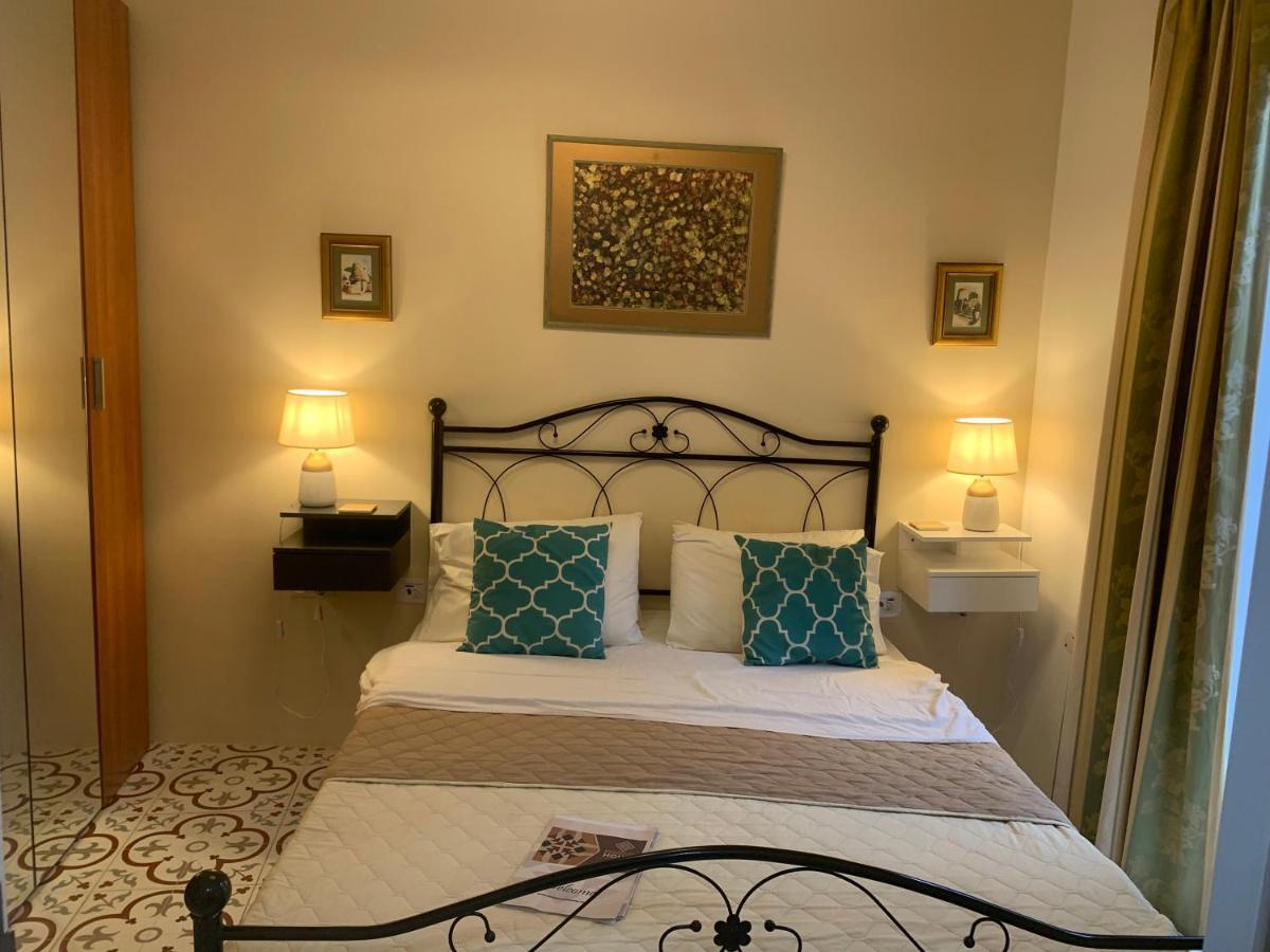 Santa Marija House Hotel Victoria Bagian luar foto