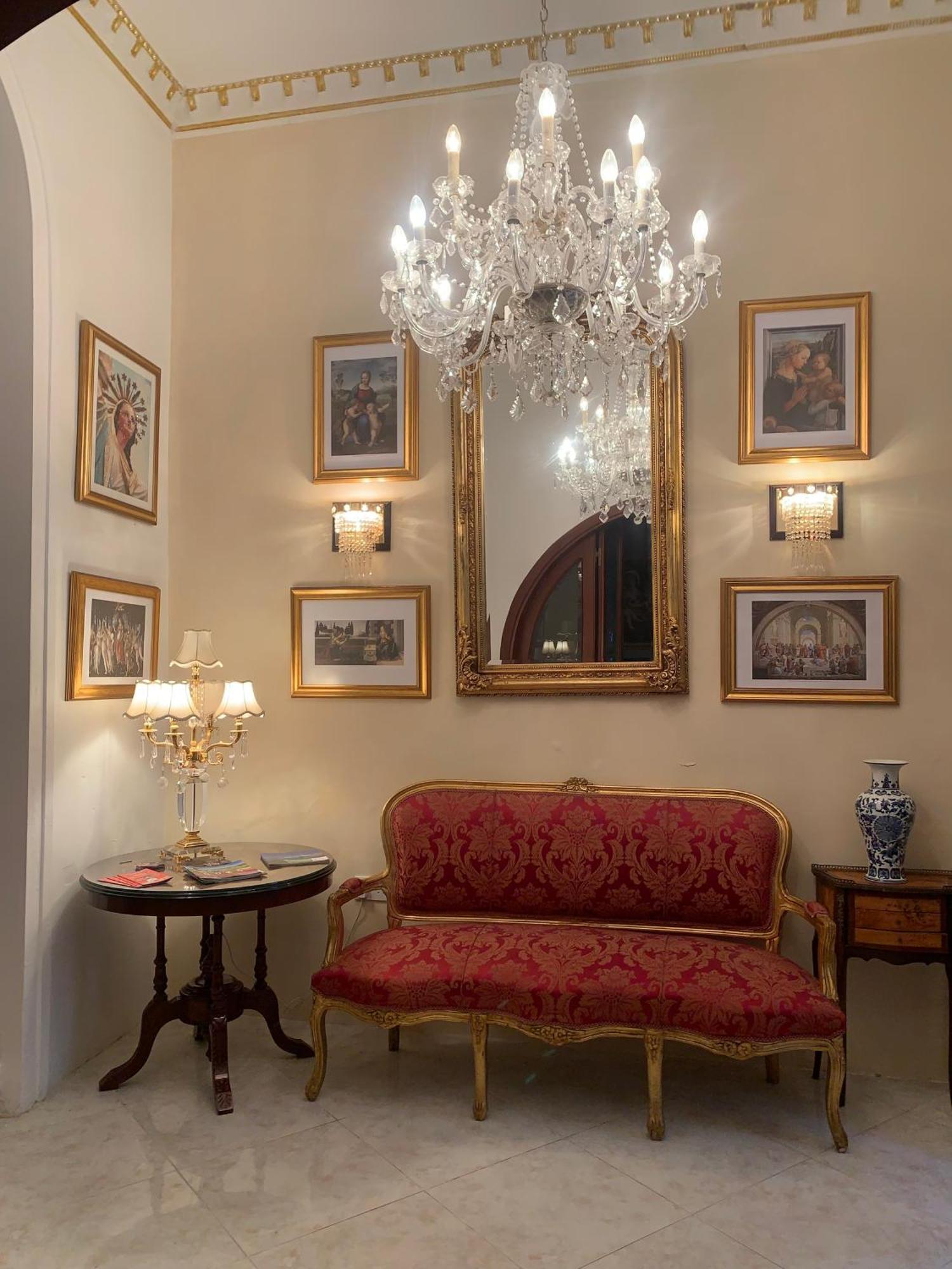 Santa Marija House Hotel Victoria Bagian luar foto